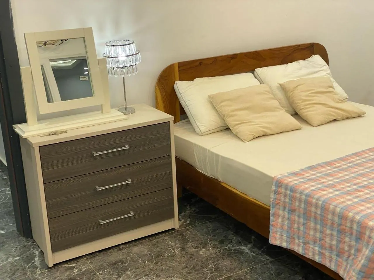 La Gloire Apartment Dakar